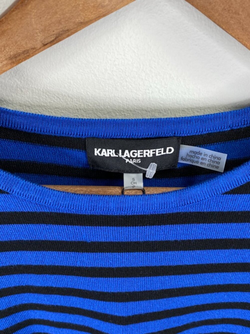 Karl Lagerfeld Striped Ruffle Cuff Sweater Size S - Picture 3 of 7